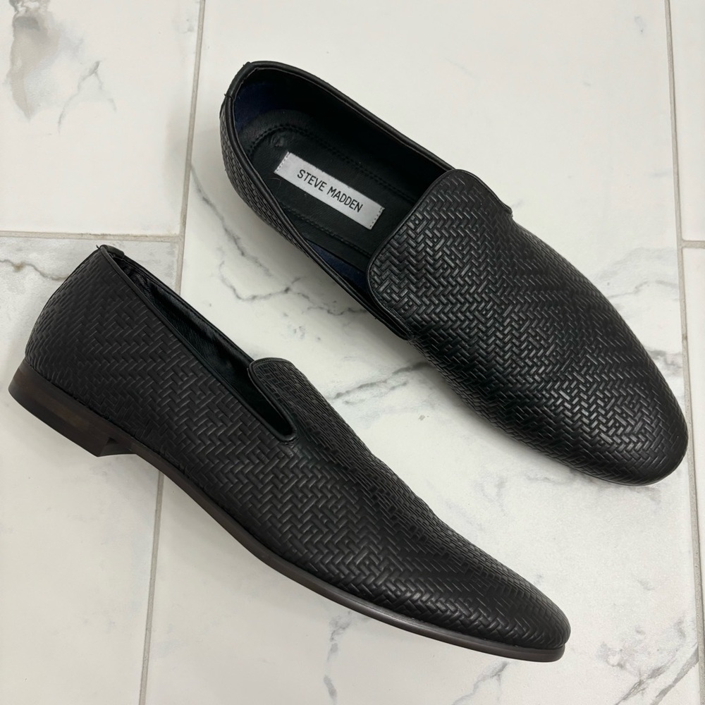 Steve Madden Leather Loafers Mens 10.5 Black Dieggo Textured